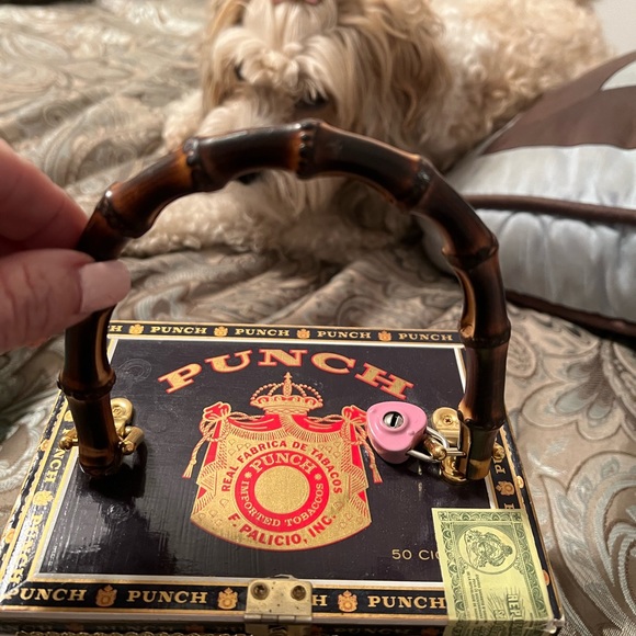 Punch Cigar Purse Custom Made Blythe Purse - Picture 4 of 11